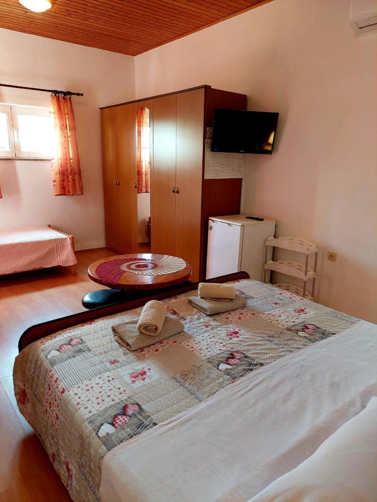 Rooms Hodanic Krk Town Room photo